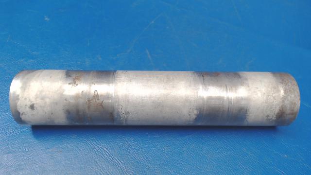 0543003 Cessna - Tube-Axle Nose Wheel