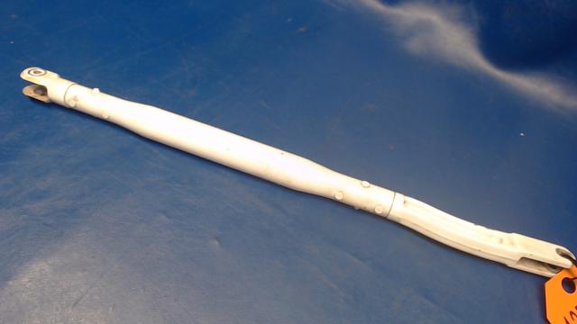 0843406-1 Cessna - TUBE CTR-RH INBD PUSH PULL