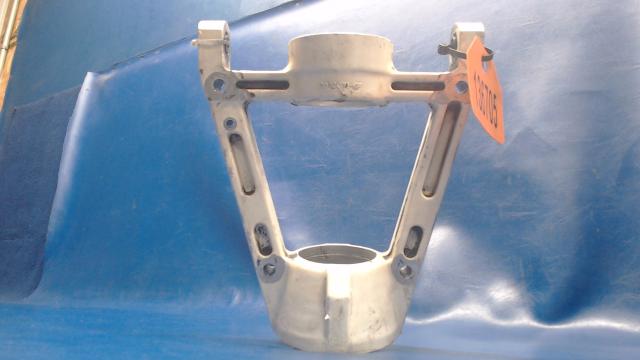2443007-1 Cessna - TRUNION- NOSE GEAR