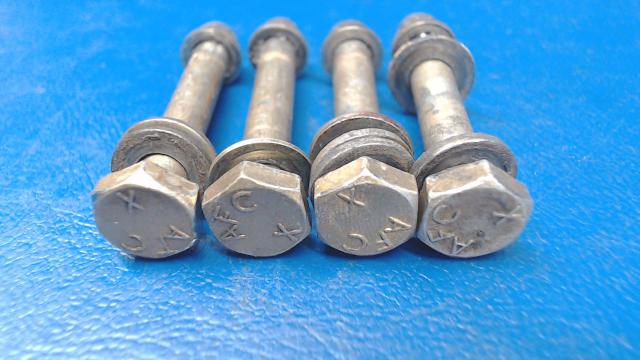 400 002 Piper - BOLT - (AN4-15A) - Qty 4