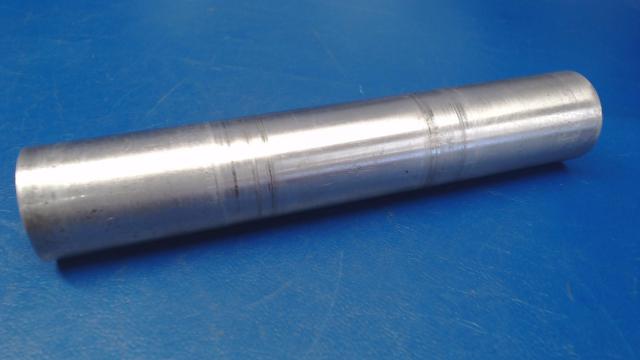 77783-02 Piper - AXLE - Nose gear