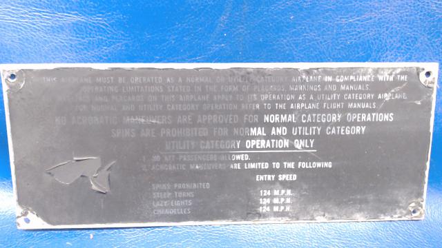 69669-32 Piper - Placard - Operation Limitations MPH (some words faded)