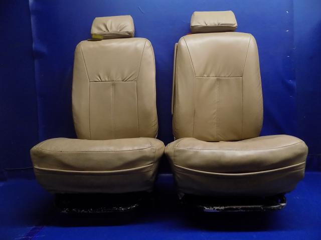 140153-509 Mooney - Seat-Front Pilot /Co Pilot(SEE DETAILS)