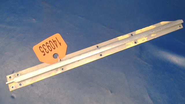 0410235-2 Cessna - Seat Rail - RH Co-Pilot Outboard