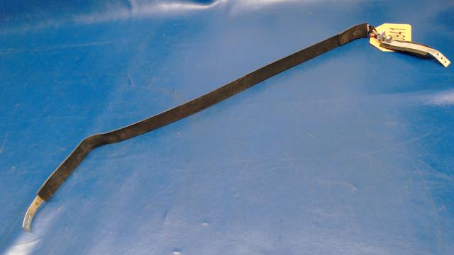 NPN Cessna - FUEL TANK STRAPS INBOARD AND OUTBOARD