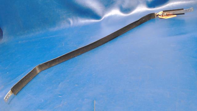NPN Cessna - FUEL TANK STRAPS INBOARD AND OUTBOARD (See details)