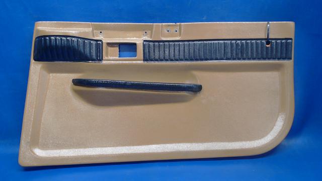 K0414026-28 PLANE PLASTICS, LTD. - PANEL DOOR UPHOLSTERY RH