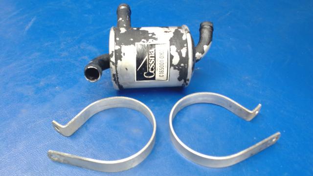 C165001-0102 Cessna - SEPARATOR-OIL