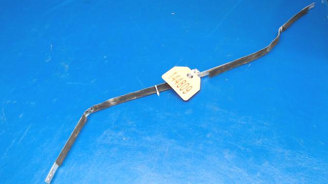 0426512 Cessna - STRAP- FUEL TANK OUTBOARD &amp; INBOARD ( 2 straps)
