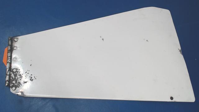 22984-00 Piper - Door-Main Gear LH (Cracked - See details)