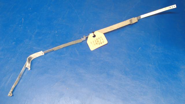 0426512 Cessna - Strap - Fuel Tank (Inboard/Outboard) 2 straps