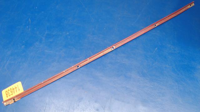 0423008-5 Cessna - STIFFENER USE ON UPPER SIDE RH TIP or LOWER LH TIP