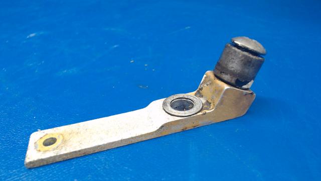 21725-00 Piper - ALIGNER ASSEMBLY - Nose gear
