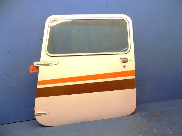 0511803-219 Cessna - Structure - LH Cabin Door (Tinted Window)