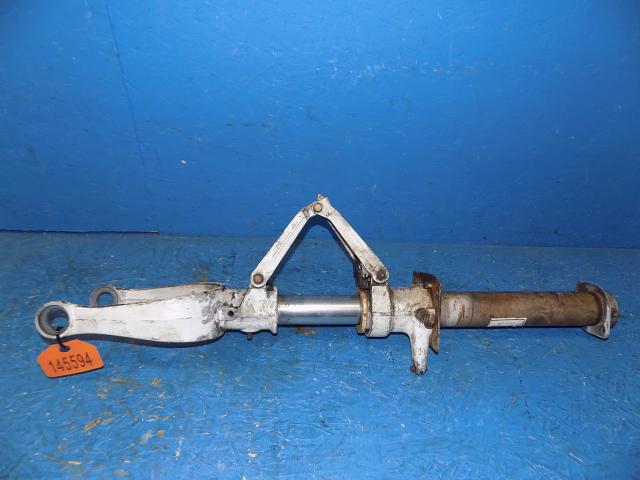 1743000-200 Cessna - NOSE GEAR SHOCK STRUT ASSY