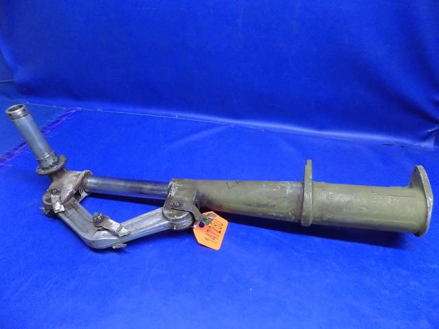 65319-04 Piper - GEAR ASSEMBLY - Main, left