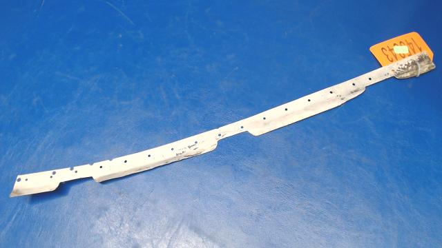 1213862-2 Cessna - BUMPER-NOSE GEAR DOOR-RH