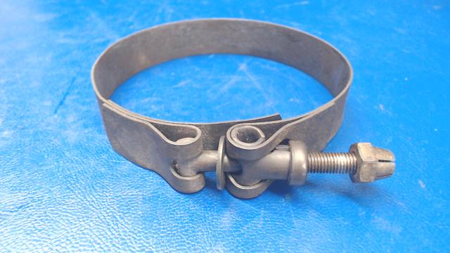 554 631 Piper - CLAMP - (NH1002876-10)