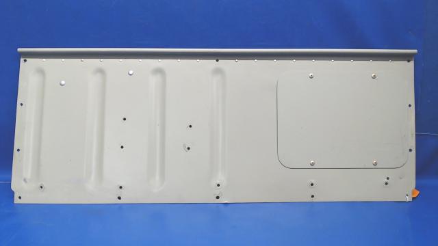 2212024-1 Cessna - SHELF ASSEMBLY