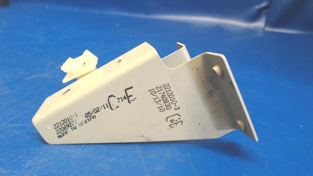 2212010-1 Cessna - BRACKET ASSY LH