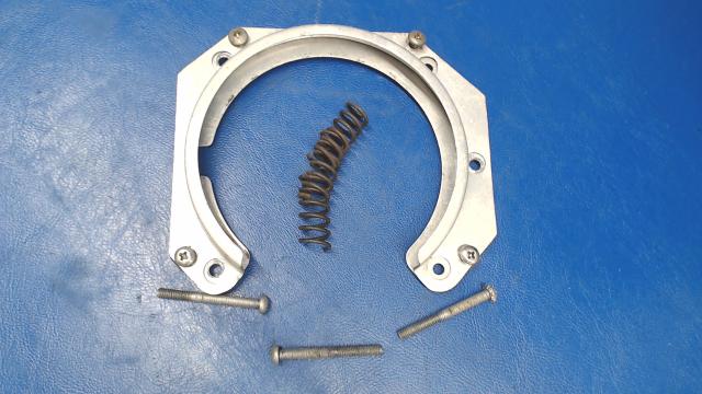 0423542-6 Cessna - BRACKET ASSY - Landing Light Retainer