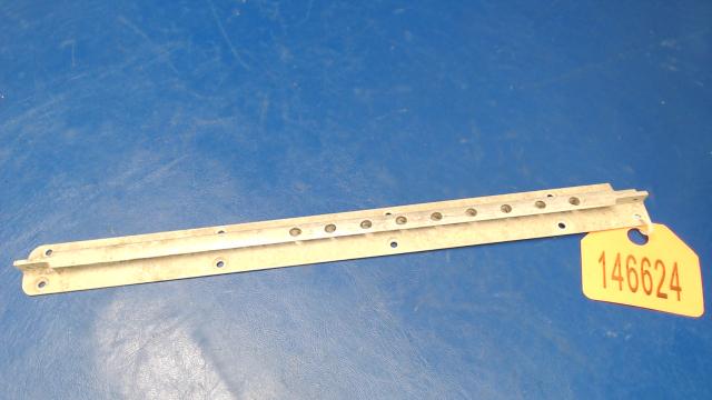 0410230-3 Cessna - SEAT RAIL-LH OUTBOARD OR RH INBOARD