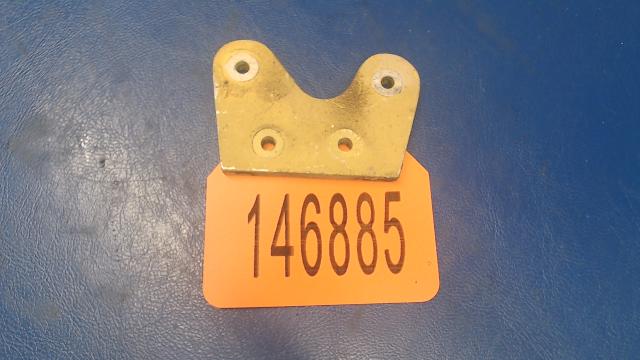 340055-8 Mooney - BRACKET, SEAT RAIL, RH