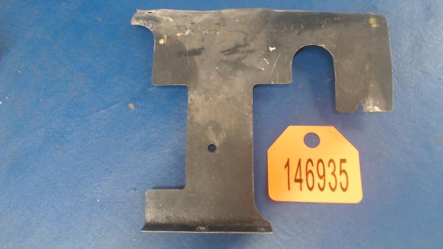 90411599-5 Cessna - SHIELD-RUDDER BAR LH