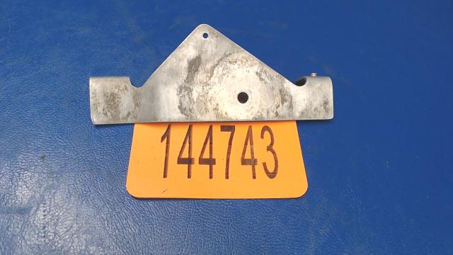 0523407 Cessna - BRACKET-PULLEY