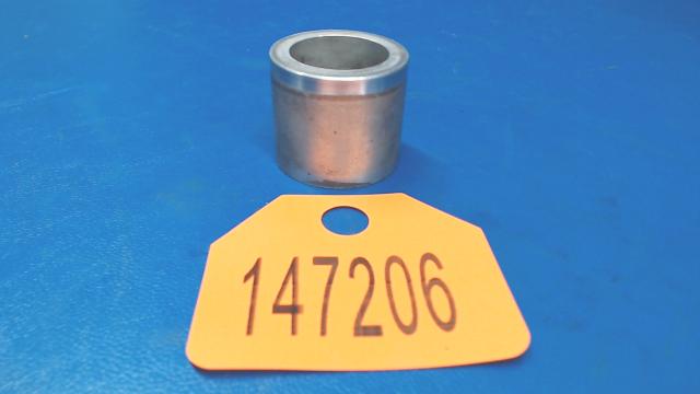 0543037-1 Cessna - SPACER-AXLE NOSE WHEEL