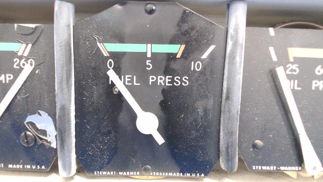 820338 Stewart Warner - Gauge - Fuel Pressure