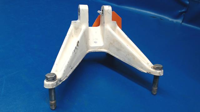 2443001-1 Cessna - Fitting - Actuator Attach