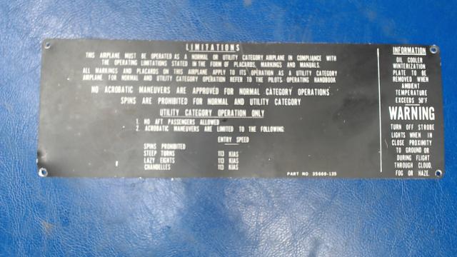 35669-135 Piper - PLACARD - Aircraft limitations - knots