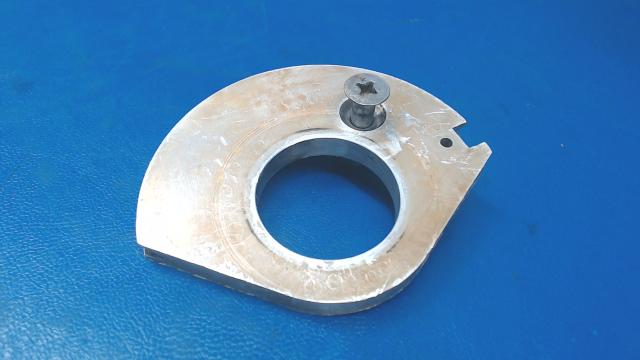 0811908-1 Cessna - PULLEY - CHAIN STEP ACTUATING w/Spacer 0811920-3