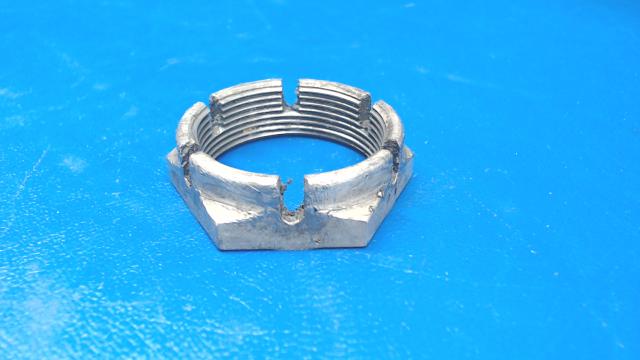 S1117-24 Cessna - Nut-Main Gear Axle
