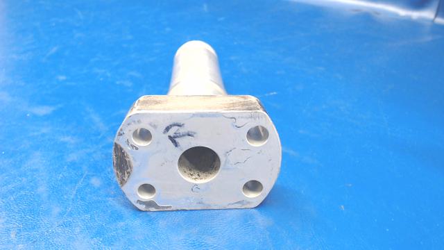 0541124 Cessna - AXLE-MAIN LANDING GEAR (Aluminum)