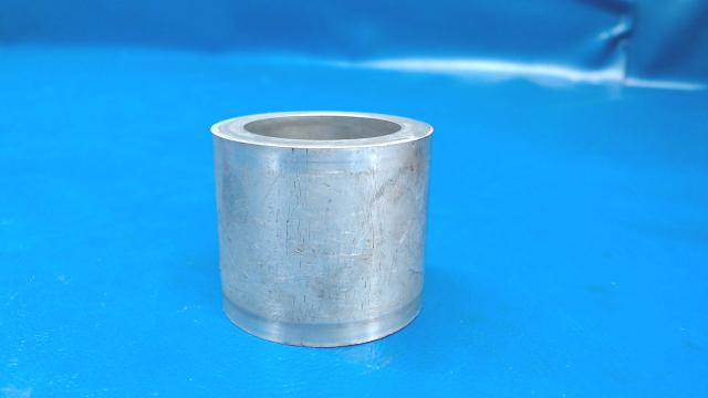0543037-1 Cessna - Spacer Nose gear Axle