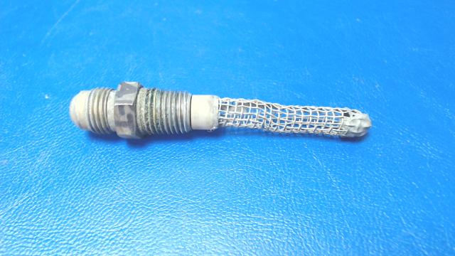 0422130 Cessna - STRAINER- FUEL TANK