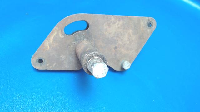 0422430-2 Cessna - BELLCRANK- RH AILERON