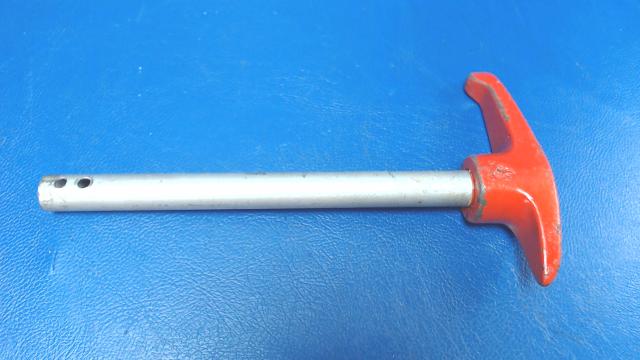 35-921192 Beechcraft - HANDLE - Fuel Support w/ 35-921193 Handle 35-921201 Knob