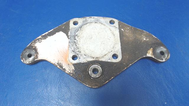 0534122-1 Cessna - Bellcrank-Elevator Rear (4 Hole)