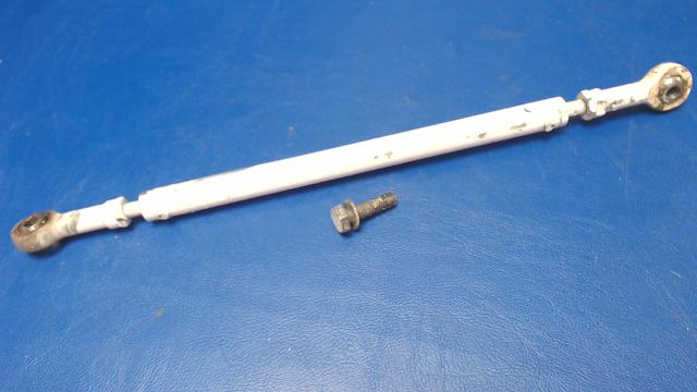1221113-4 Cessna - Rod-Aileron Push/Pull