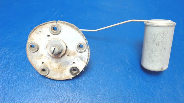 0523557-1 Cessna - Transmitter - Fuel Gauge (INOP) CORE