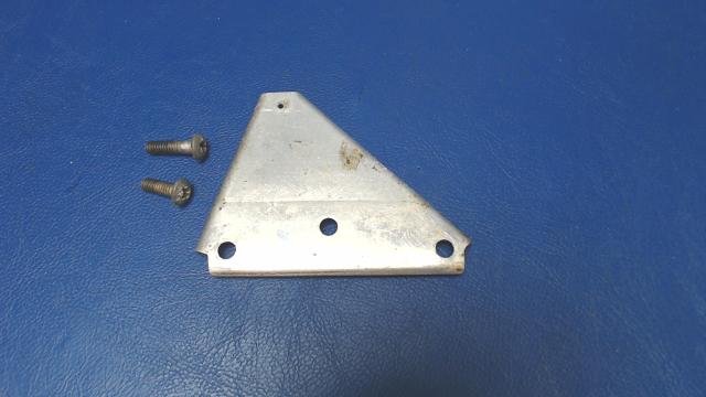 1222014-2 Cessna - BRACKET-RH WING