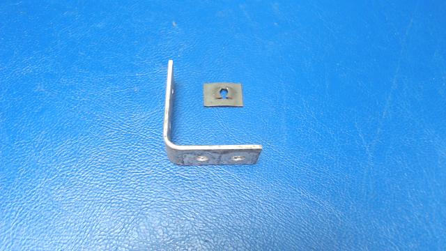1713390-1 Cessna - BRACKET