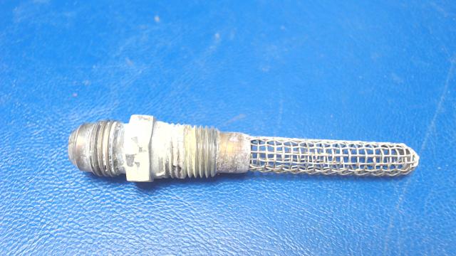 0422130 Cessna - STRAINER -FUEL TANK (FINGER)