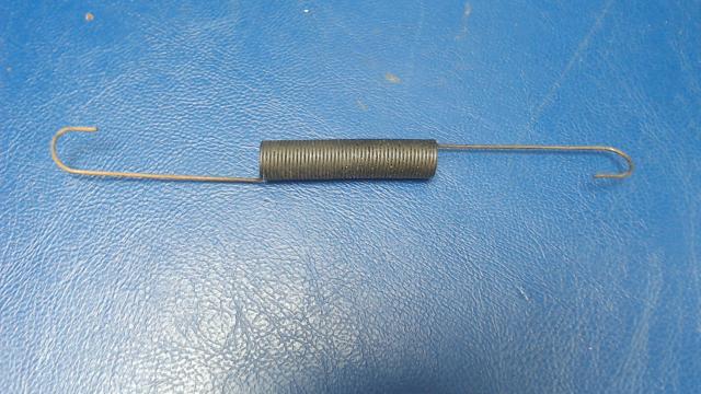 1222016-1 Cessna - Spring-Aileron Servo