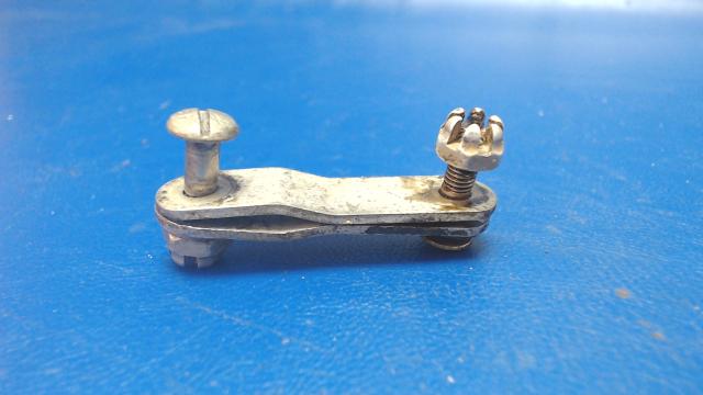 1760009-1 Cessna - Link-Aileron Control Bellcrank (Set of 2)