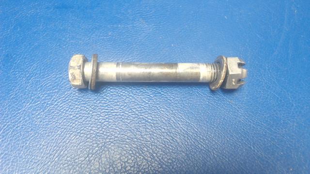 400 165 Piper - BOLT - (AN5-22) - Torque Link