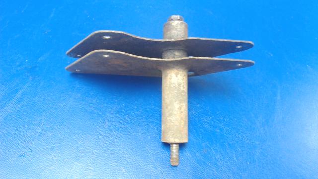 0523223-1 Cessna - Bellcrank-RH Aileron